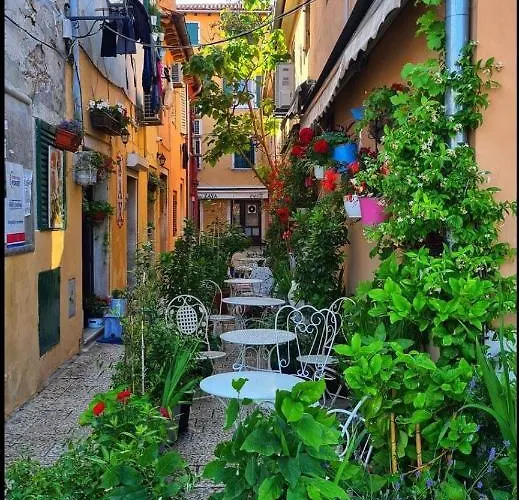Hidden Paradise *
