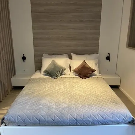 Hidden Paradise Apartman *